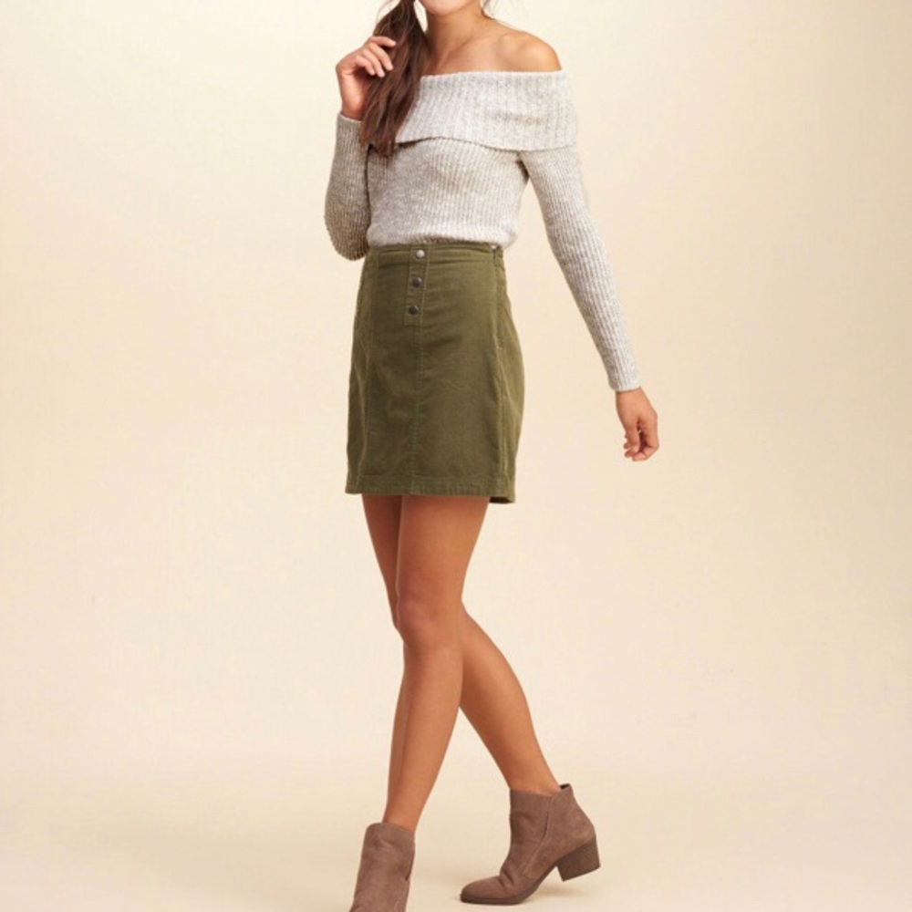 Off Shoulder sweater